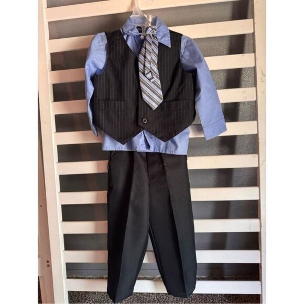 Great Guy Brand Boys' Black and Blue Suit Set